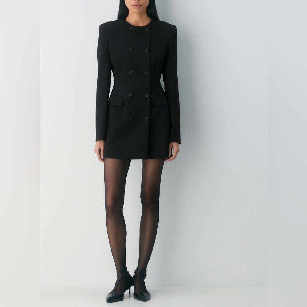 Aritzia Skyrise Dress, 6, Black